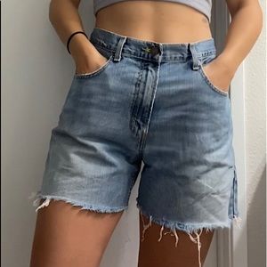 Levi’s Cut-off Denim Shorts by UO